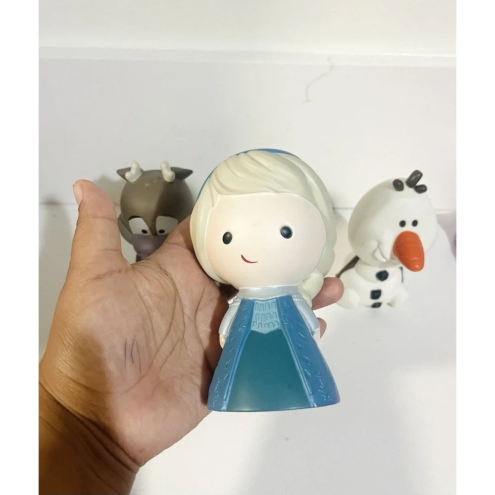 Disney Frozen Set of 3 Bath Water Toys Elsa Olaf Sven
